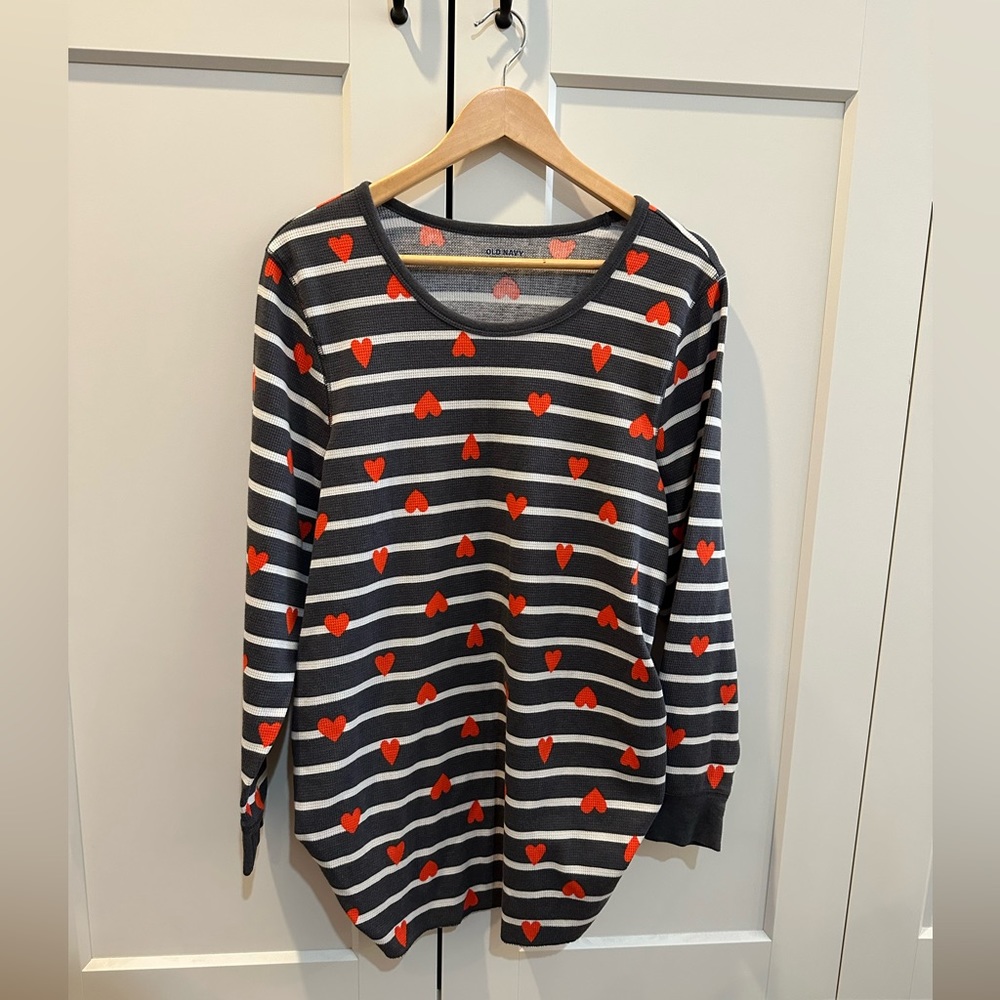 Old Navy - Maternity Heart Stripe - Thermal Pajama Top XXL